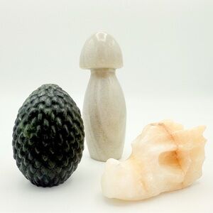 Fantasy-Themed Crystal Carving Set w/ Dragon’s Egg, Mushroom and Dragon’s Head
